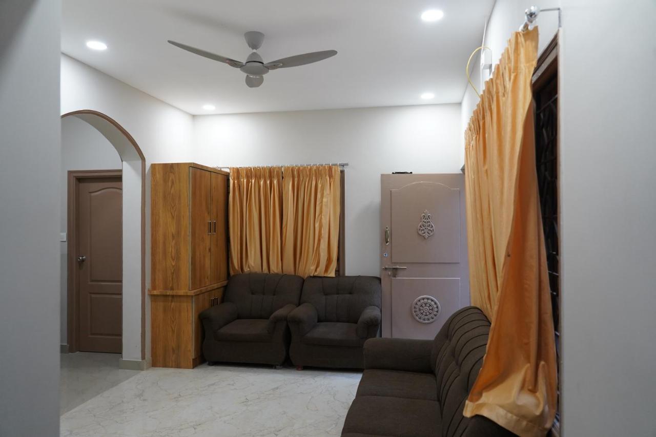 Empark Homestay Бангалор Екстериор снимка